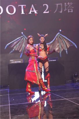 例如同队的 例如同队的