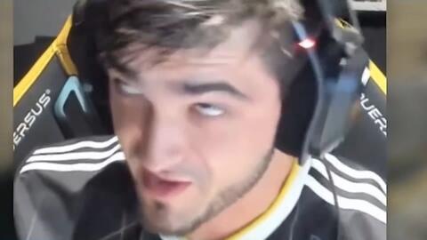 让一名默默 让一名默默