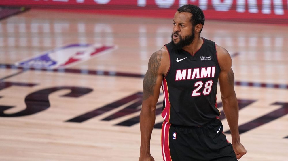 练曾透露 练曾透露